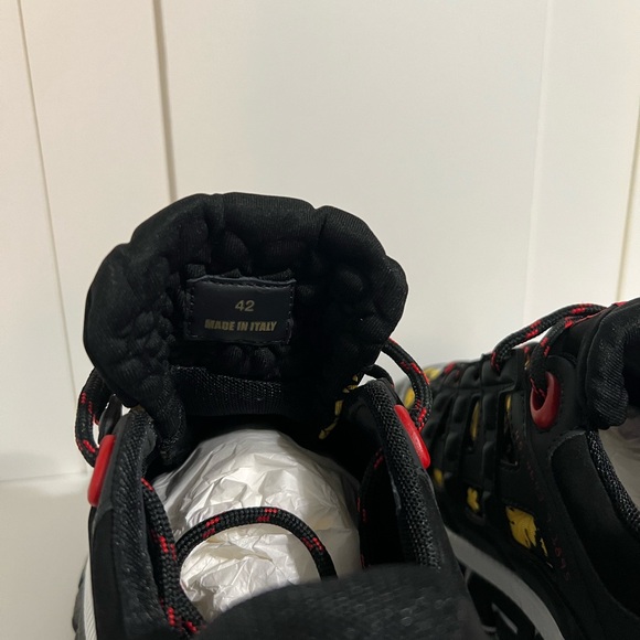 Versace Mens Sneaker - Picture 7 of 10